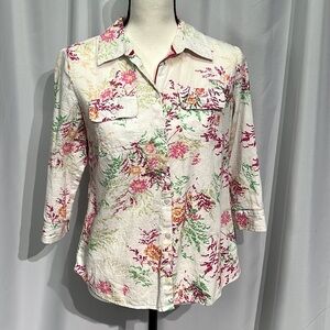 Croft & Barrow Peach, Green & Pink Floral 3/4 Sleeve Button Down - Small